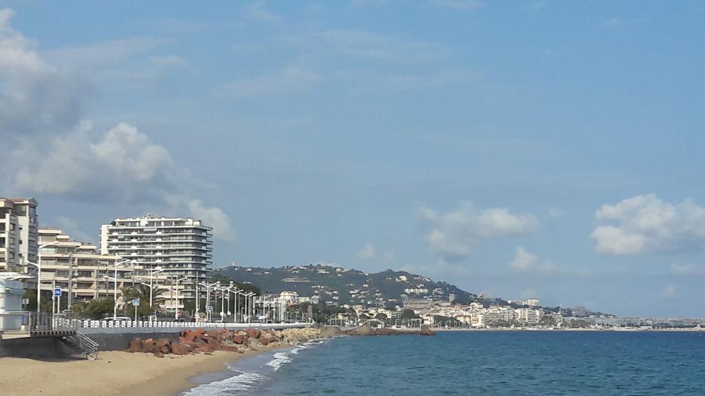Agreable Chambre D'Hote A 50M De La Mer Cannes Exterior photo